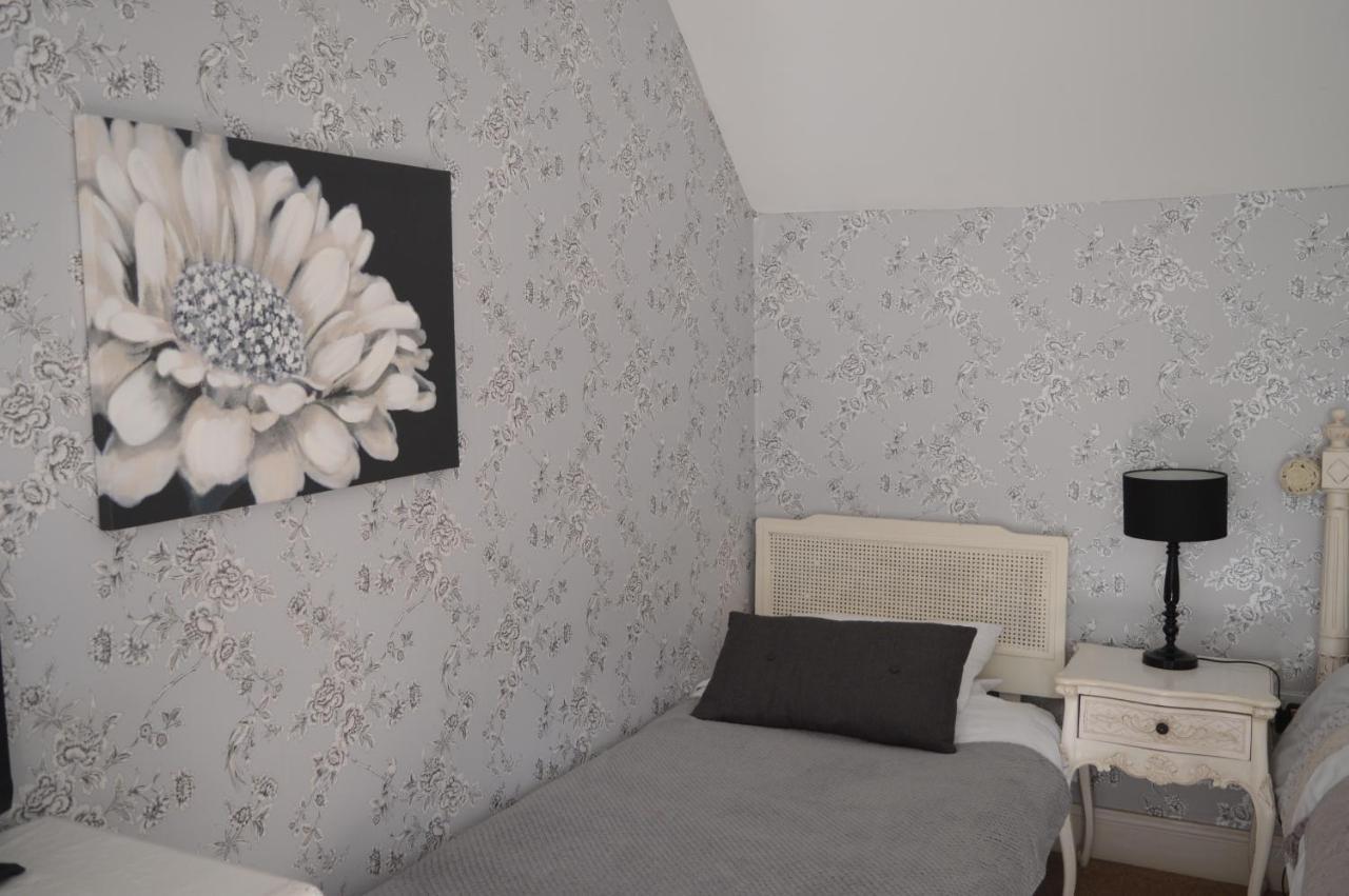 Birk House Bed & Breakfast สแตมฟอร์ดบริดจ์ ภายนอก รูปภาพ