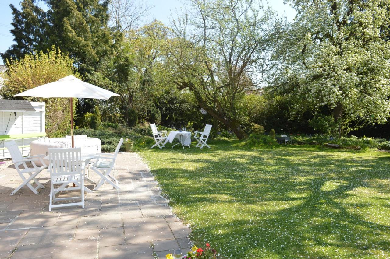 Birk House Bed & Breakfast สแตมฟอร์ดบริดจ์ ภายนอก รูปภาพ